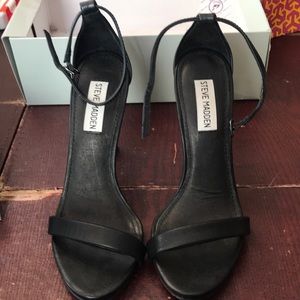 Black Steve Madden strappy heels!